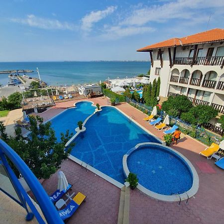 Sveti Vlas Marina Beach Apartment - Vega Village Exteriér fotografie