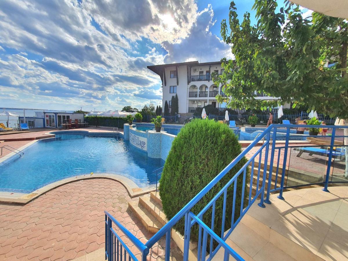 Sveti Vlas Marina Beach Apartment - Vega Village Exteriér fotografie