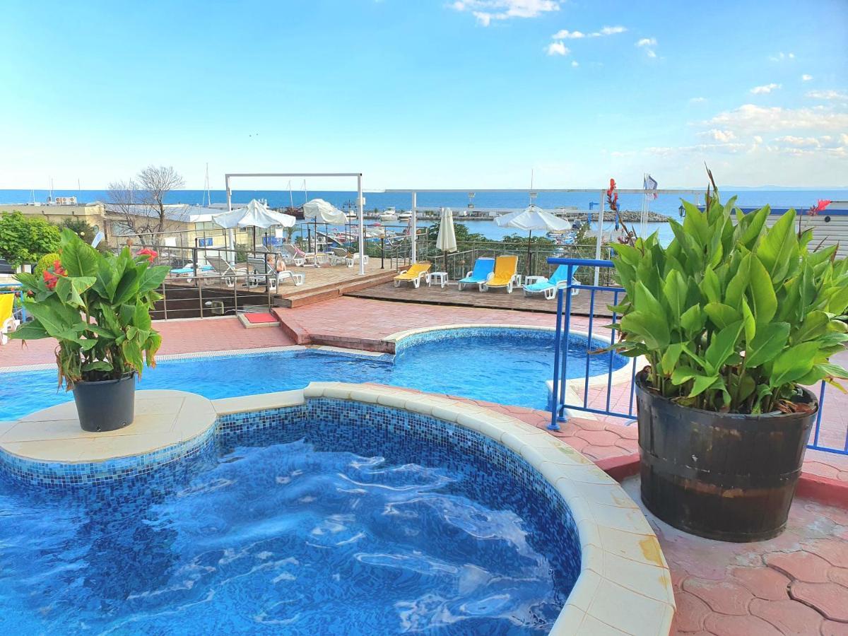 Sveti Vlas Marina Beach Apartment - Vega Village Exteriér fotografie